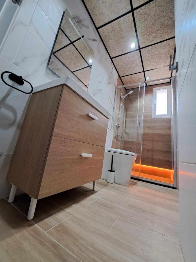 Piso Jaen Parque Apartment Exterior photo
